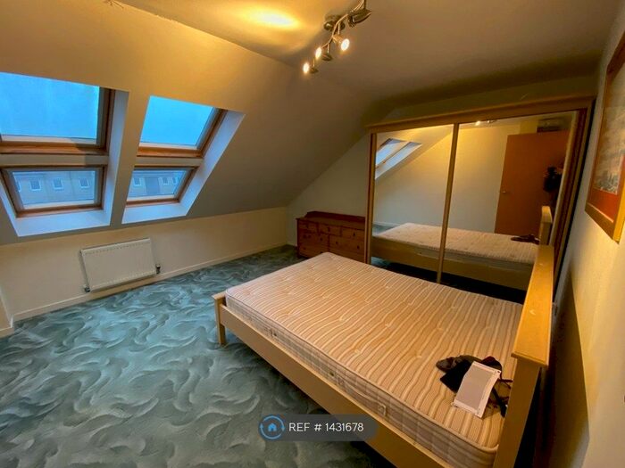 1 Bedroom Flat To Rent In York, York, YO10