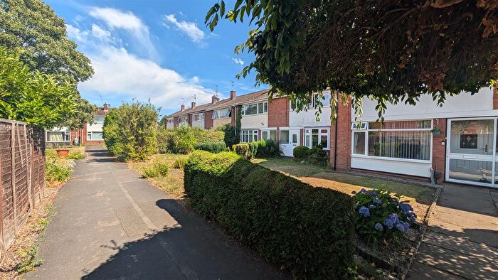 3 Bedroom Property To Rent In Sycamore Grove, Warwick, CV34