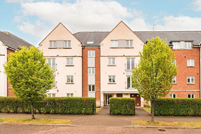 2 Bedroom Flat To Rent In Academy Place, Osterley, Isleworth, TW7