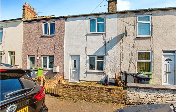 2 Bedroom Property To Rent In Gladstone Street, Peterborough, PE1