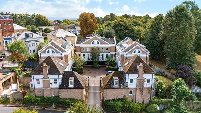 5 Bedroom Detached House For Sale In Coxwell Road, London, SE19