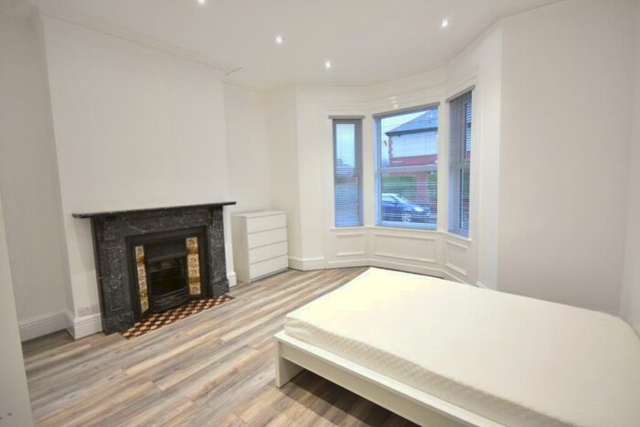 2 Bedroom Flat To Rent In Cavendish Road, Jesmond, NE2