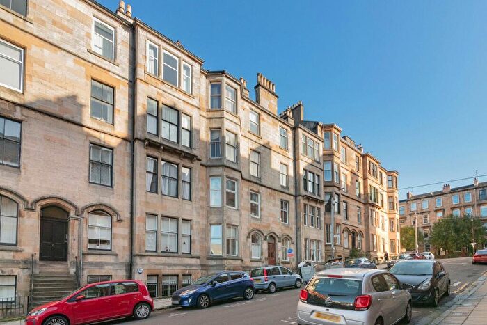 2 Bedroom Flat To Rent In Vinicombe Street, Hillhead, G12