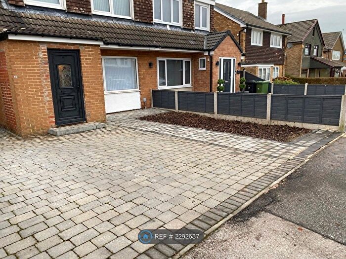 3 Bedroom Semi-Detached House To Rent In Linton Road, Leeds, LS17