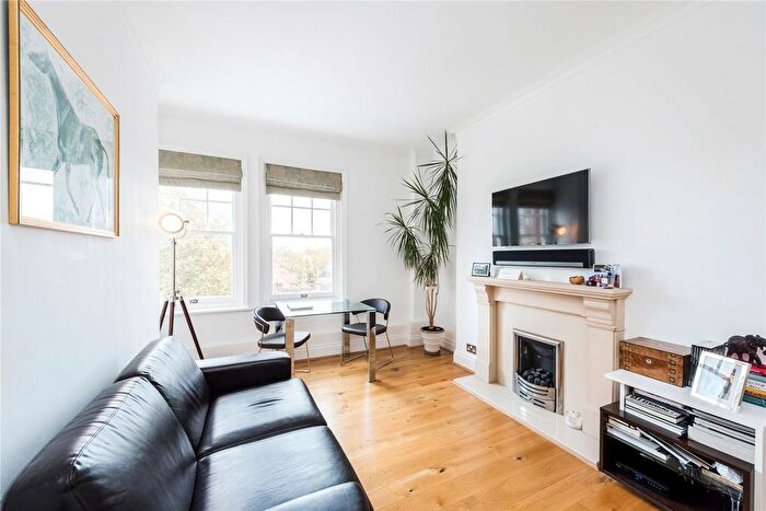 1 Bedroom Flat To Rent In Elm Park Mansions, Park Walk, Chelsea, London, SW10