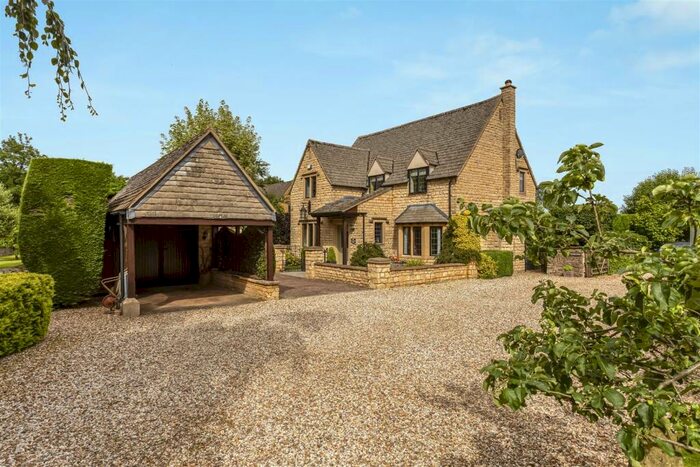 3 Bedroom Detached House For Sale In Lower Slaughter, Cheltenham, GL54