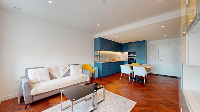 2 Bedroom Flat To Rent In Ribbon Lane, London, NW2