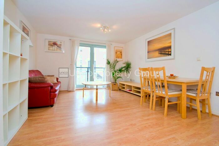 2 Bedroom Flat To Rent In Theatre Building, Paton Close, London, E3