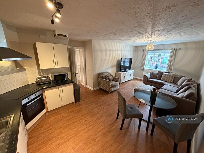 2 Bedroom Flat To Rent In St Marys St, Crewe, CW1