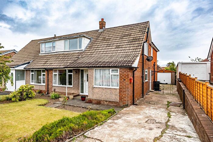 5 Bedroom Semi-Detached Bungalow For Sale In Ashlea Avenue, Brighouse, HD6