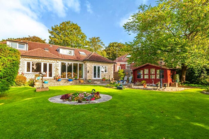 4 Bedroom Detached House For Sale In Manor Road, Dorchester, DT1