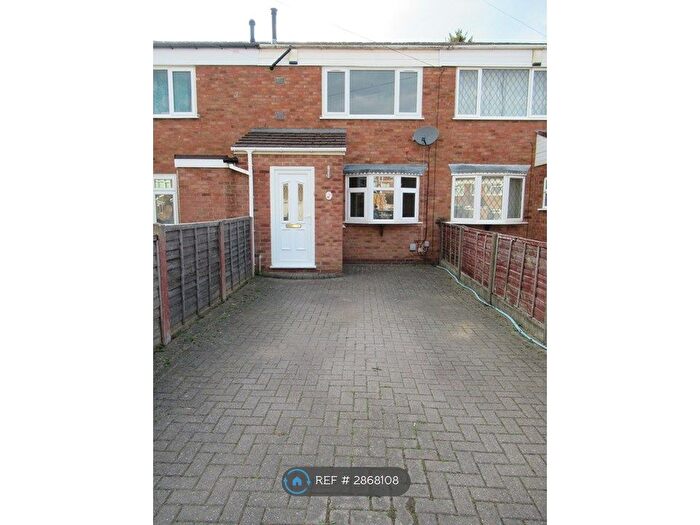 2 Bedroom Terraced House To Rent In Halladale, Birmingham, B38