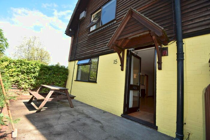 2 Bedroom Flat To Rent In The Riverbank, Clewer Court Road, Windsor, Berkshire SL4