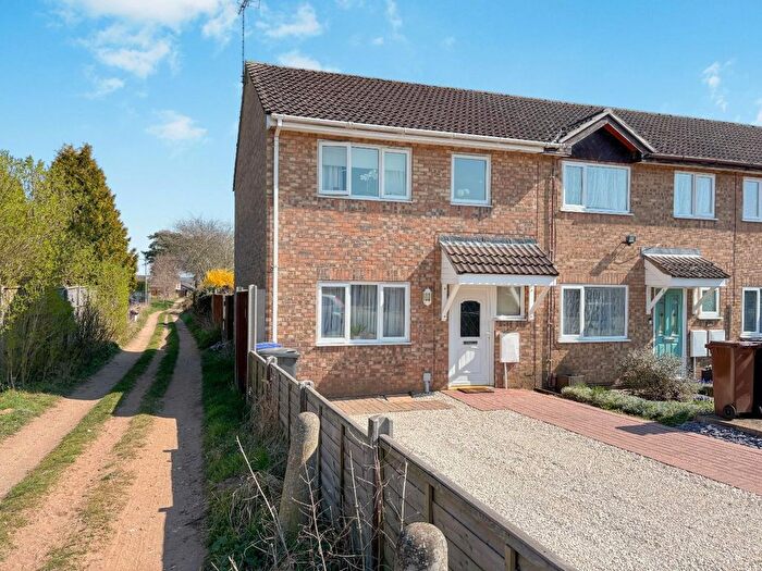 3 Bedroom End Of Terrace House For Sale In Seymour Avenue, Brandon, IP27