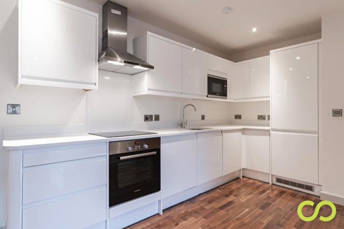 2 Bedroom Flat To Rent In The Place, Shore Place, Hackney, E9