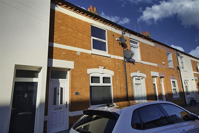 2 Bedroom Terraced House To Rent In Spencer Street, Northampton, NN5