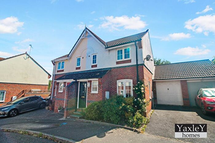 3 Bedroom Semi-Detached House To Rent In Gatekeeper Close, Braintree, CM7