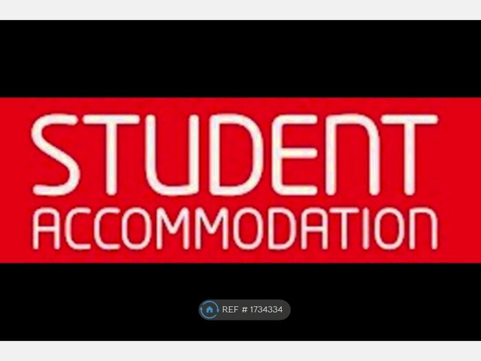 3 Bedroom Flat To Rent In Wheatley Close, Hendon, NW4