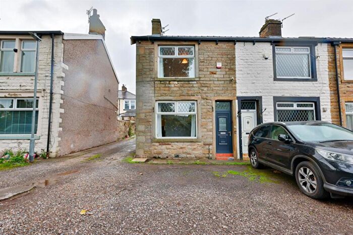 2 Bedroom House To Rent In Lytton Street, Burnley, BB12