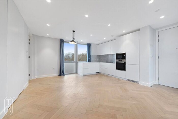 1 Bedroom Apartment For Sale In Parkhaus, Mapple Path, London, E5