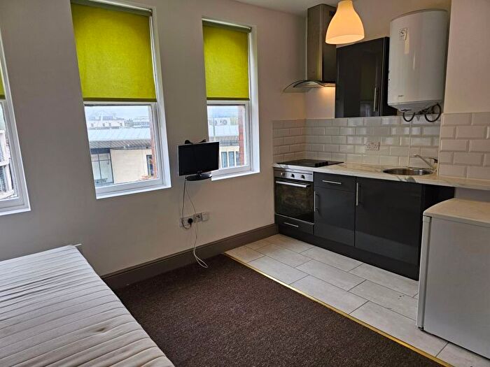 1 Bedroom Flat To Rent In Station Road, Gloucester, GL1