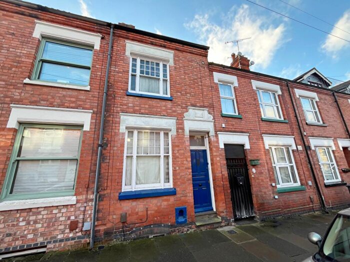 1 Bedroom Flat To Rent In Cecilia Road, Clarendon Park, Leicester, LE2