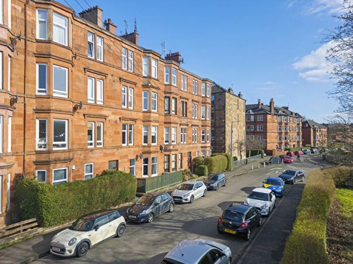 1 Bedroom Flat For Sale In / Cartvale Road, Battlefield, Glasgow, G42
