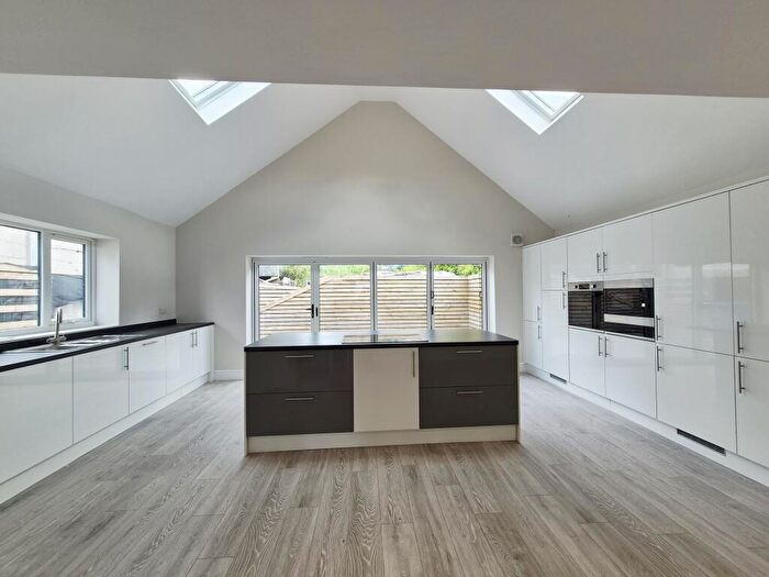 4 Bedroom House To Rent In St. Oswalds Road, BB1