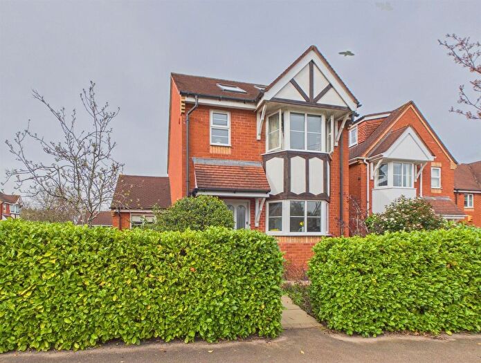 4 Bedroom Detached House For Sale In Somers Park Avenue, Malvern, WR14