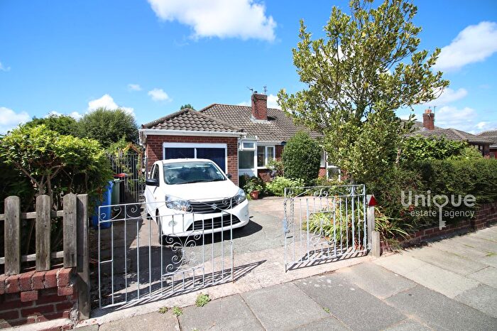 2 Bedroom Bungalow For Sale In Alexandra Road, Thornton-Cleveleys, FY5