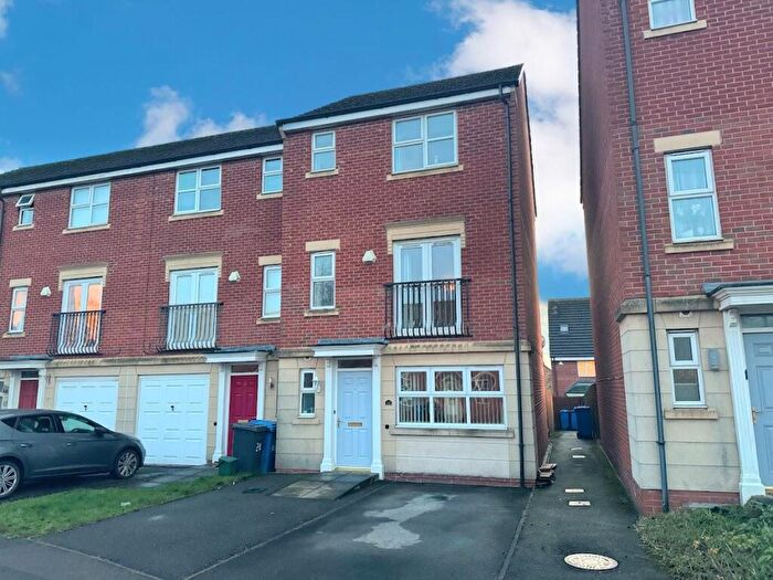 3 Bedroom Semi Detached House For Sale In Grosvenor Drive, Heatherton Village, Littleover, Derby, DE23