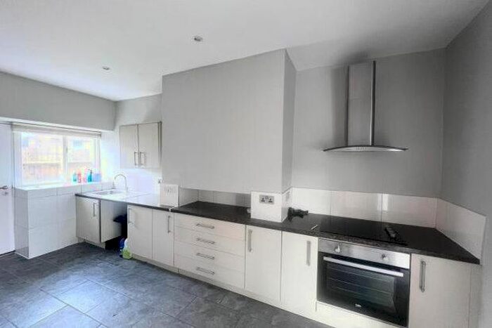 2 Bedroom Property To Rent In Nottingham Road, Nottingham, NG16