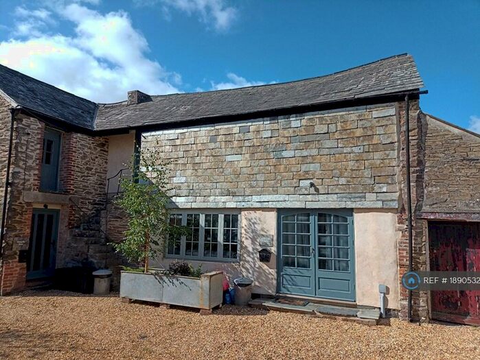 2 Bedroom Semi-Detached House To Rent In Karow Garth, Liskeard, PL14