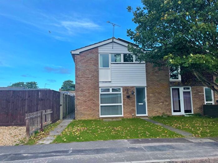 3 Bedroom End Of Terrace House To Rent In Heron Close, Weston-super-Mare, BS22