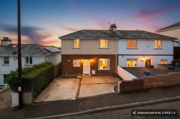 3 Bedroom Semi-Detached House For Sale In Hutchings Way, Teignmouth, TQ14