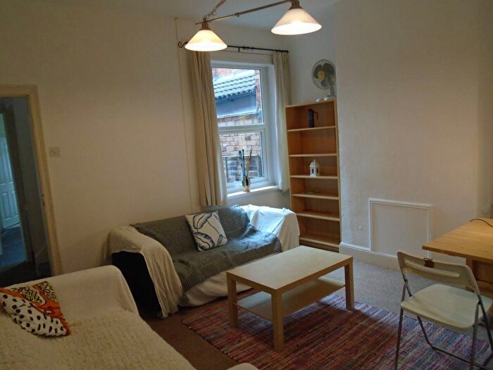 4 Bedroom Property To Rent In Tiverton Road, Selly Oak, Birmingham, B29