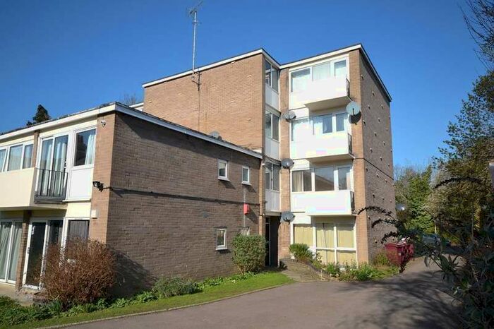 Apartment To Rent In 21 Crescent Court, Crescent Road, Reading, RG1