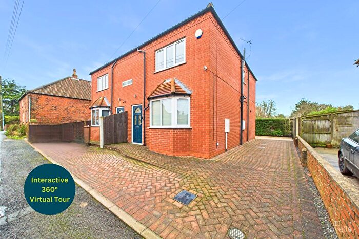 3 Bedroom Semi-Detached House For Sale In The Square, Goxhill, North Lincolnshire, DN19