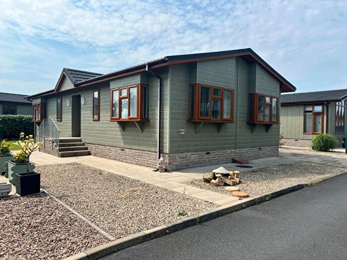2 Bedroom Park Home For Sale In Acresfield Park, Garstang Bypass Road, Garstang, Preston, PR3