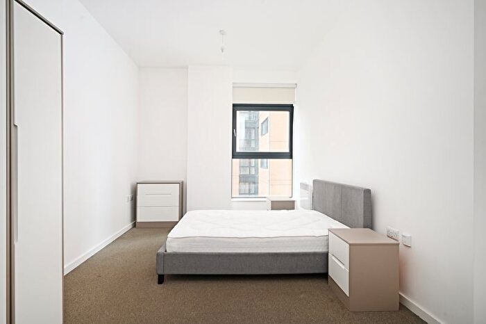 1 Bedroom Flat To Rent In Apt The Gateway, Sheffield, S2