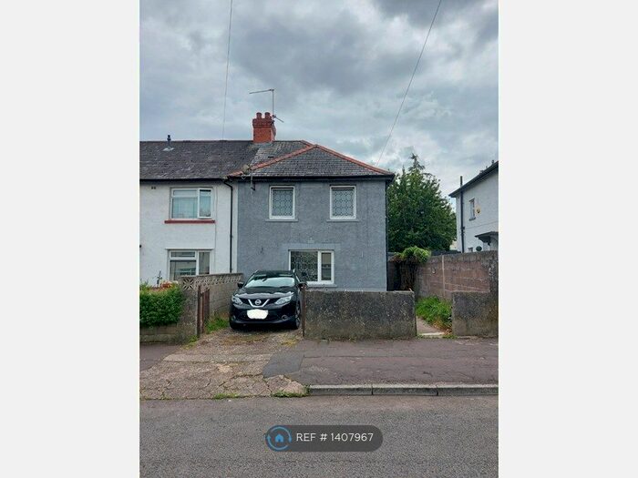 3 Bedroom End Of Terrace House To Rent In Vachell Road, Cardiff, CF5