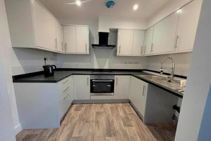 1 Bedroom Flat To Rent In Belstead Road, Ipswich, IP2