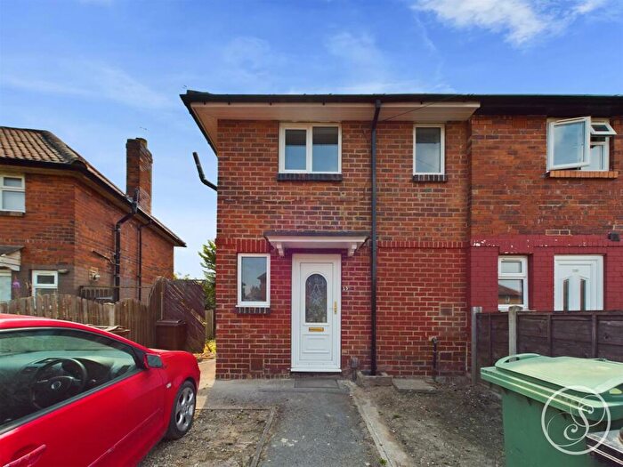 3 Bedroom End Of Terrace House For Sale In Rookwood Road, Leeds, LS9