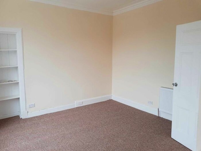 1 Bedroom Flat To Rent In Neilson Street, Bellshill, ML4