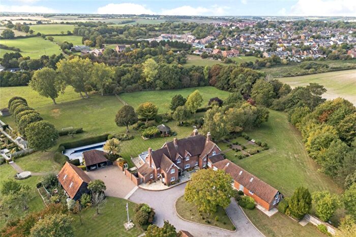 5 Bedroom Equestrian Facility For Sale In Rabley Heath Road, Welwyn, Hertfordshire, AL6