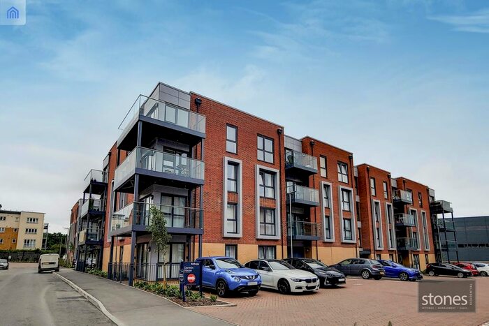 2 Bedroom Flat To Rent In Hertsmere Mews, Borehamwood WD6