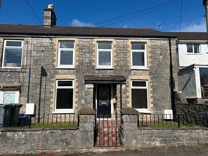 4 Bedroom Semi-Detached House For Sale In The Villa, Bronllwyn, Pentyrch, Cardiff, CF15