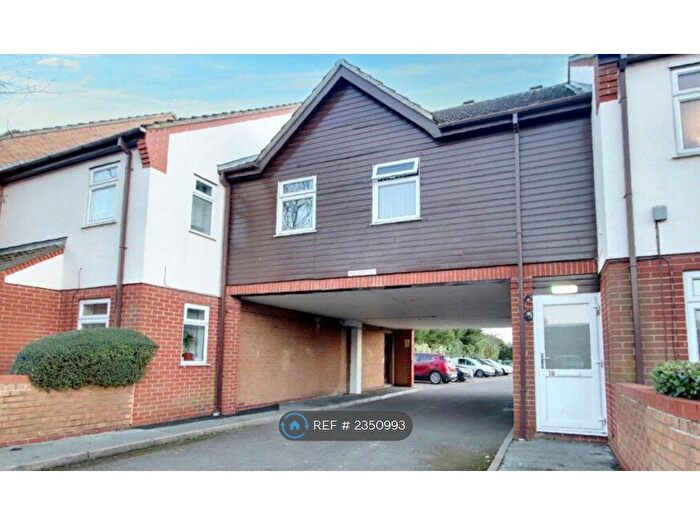 2 Bedroom Flat To Rent In Brancaster Court, Wisbech, PE13