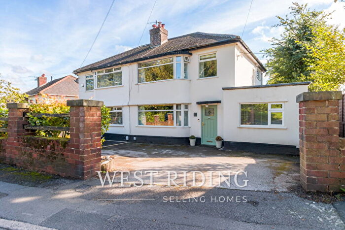 3 Bedroom Semi-Detached House For Sale In Lovers Lane, Grasscroft, Saddleworth, OL4