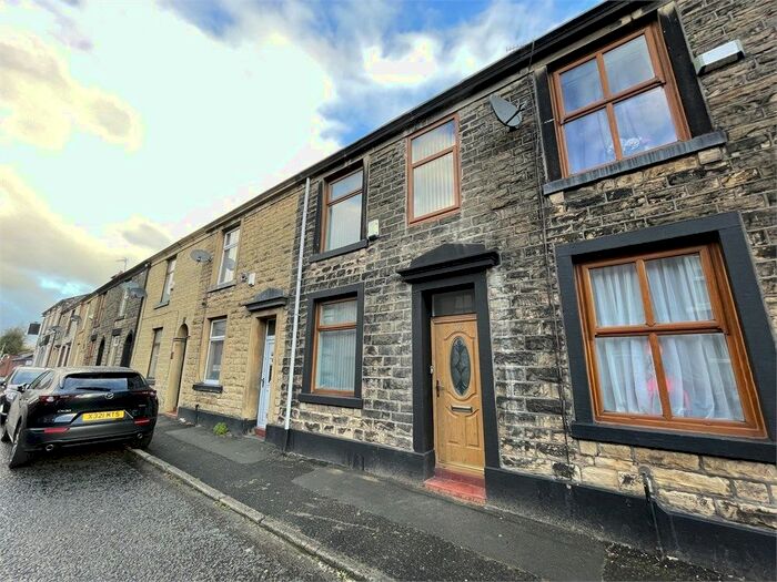 3 Bedroom Terraced House To Rent In Wood Street, Bury, BL8